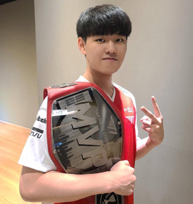 赛不仅是对 赛不仅是对