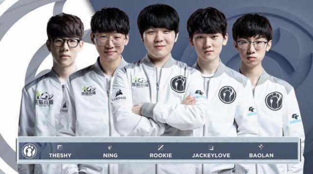 还是在场外 还是在场外