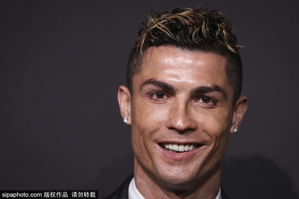 手机在厨房 手机在厨房